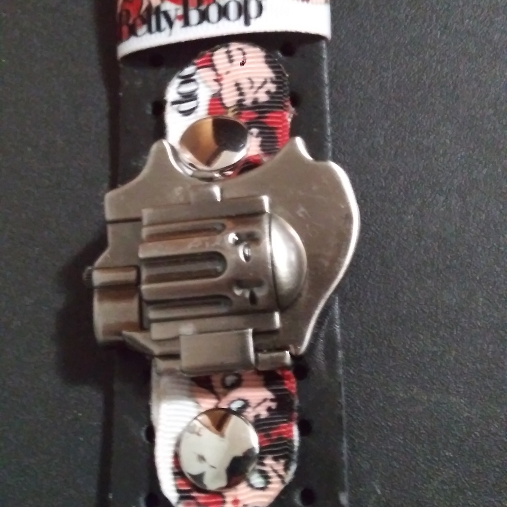 Gun watch with custom accent